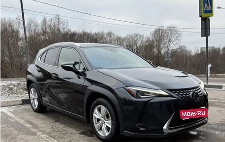 Lexus UX I, 2019 год, 2 500 000 рублей, 2 фотография