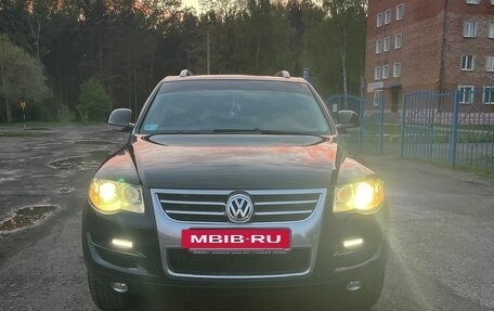 Volkswagen Touareg III, 2008 год, 1 200 000 рублей, 2 фотография