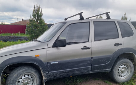 Chevrolet Niva I рестайлинг, 2011 год, 480 000 рублей, 6 фотография