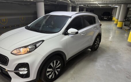 KIA Sportage IV рестайлинг, 2019 год, 2 150 000 рублей, 2 фотография