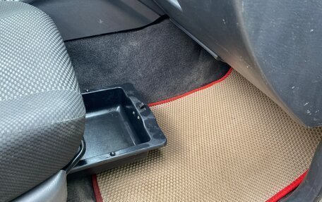 Suzuki Grand Vitara, 2004 год, 750 000 рублей, 15 фотография