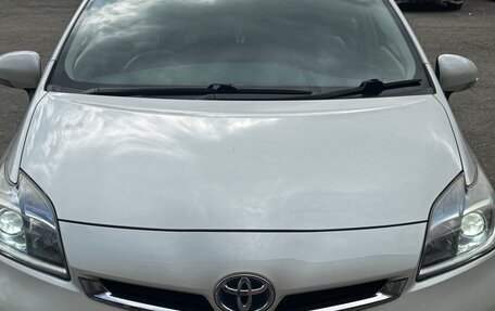 Toyota Prius, 2012 год, 1 330 000 рублей, 10 фотография