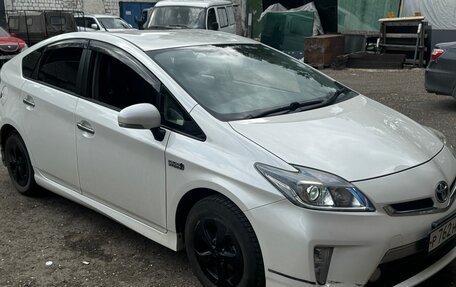 Toyota Prius, 2012 год, 1 330 000 рублей, 9 фотография