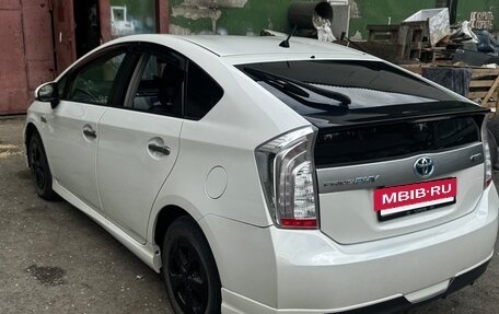 Toyota Prius, 2012 год, 1 330 000 рублей, 11 фотография