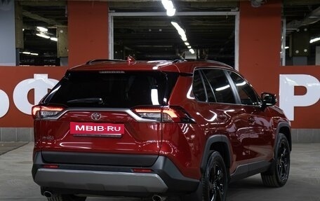 Toyota RAV4, 2022 год, 3 595 000 рублей, 5 фотография