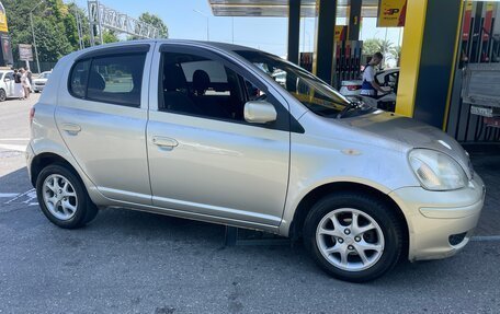 Toyota Vitz, 2003 год, 380 000 рублей, 3 фотография