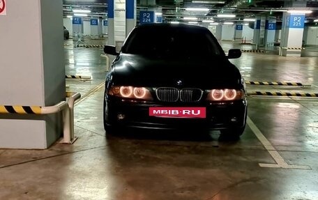 BMW 5 серия, 2003 год, 1 100 000 рублей, 3 фотография