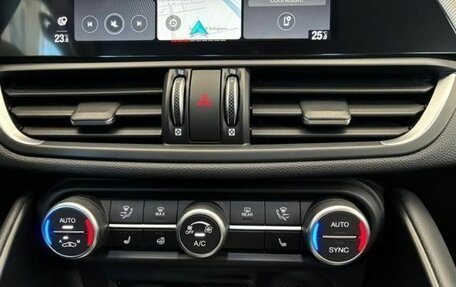 Alfa Romeo Giulia II, 2022 год, 3 610 000 рублей, 8 фотография
