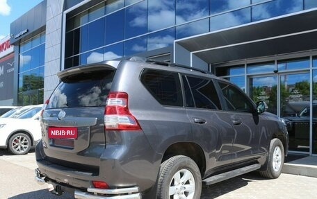 Toyota Land Cruiser Prado 150 рестайлинг 2, 2015 год, 3 750 000 рублей, 5 фотография