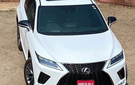 Lexus RX IV рестайлинг, 2019 год, 5 200 000 рублей, 4 фотография