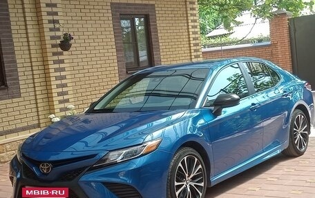 Toyota Camry, 2019 год, 2 650 000 рублей, 2 фотография