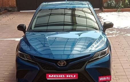 Toyota Camry, 2019 год, 2 650 000 рублей, 4 фотография