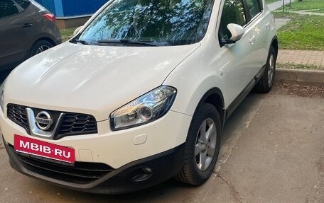 Nissan Qashqai, 2012 год, 1 200 000 рублей, 2 фотография