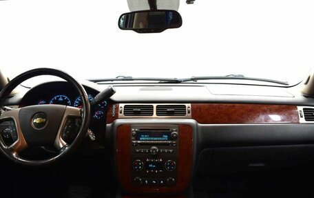Chevrolet Tahoe III, 2011 год, 1 585 000 рублей, 5 фотография