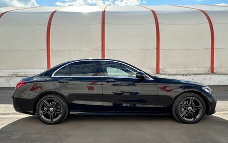 Mercedes-Benz C-Класс, 2019 год, 3 500 000 рублей, 4 фотография