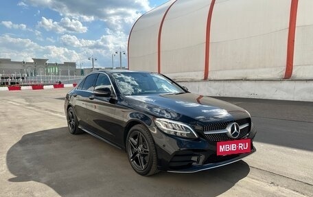 Mercedes-Benz C-Класс, 2019 год, 3 500 000 рублей, 3 фотография