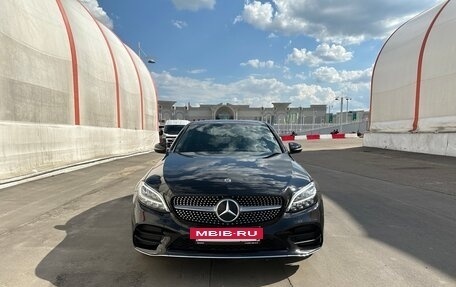 Mercedes-Benz C-Класс, 2019 год, 3 500 000 рублей, 2 фотография
