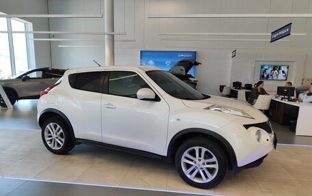 Nissan Juke II, 2014 год, 1 295 000 рублей, 6 фотография