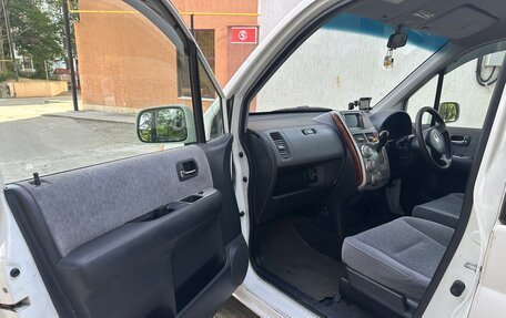 Honda Mobilio I, 2003 год, 335 000 рублей, 9 фотография