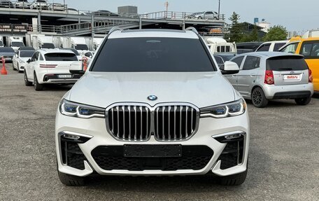 BMW X7, 2021 год, 8 067 000 рублей, 2 фотография
