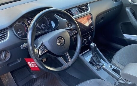Skoda Octavia, 2019 год, 1 900 000 рублей, 8 фотография