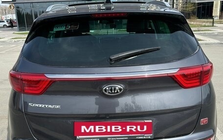 KIA Sportage IV рестайлинг, 2017 год, 1 950 000 рублей, 2 фотография