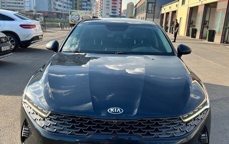 KIA K5, 2021 год, 2 350 000 рублей, 2 фотография