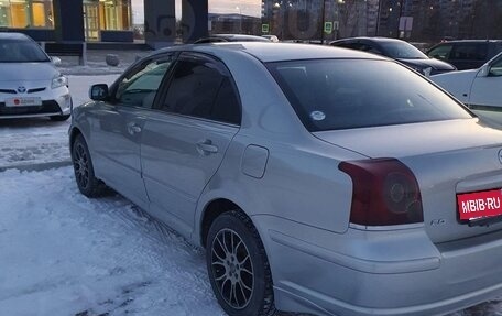 Toyota Avensis III рестайлинг, 2006 год, 645 000 рублей, 5 фотография