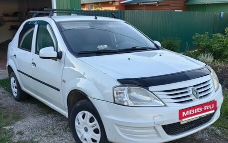 Renault Logan I, 2014 год, 235 000 рублей, 2 фотография