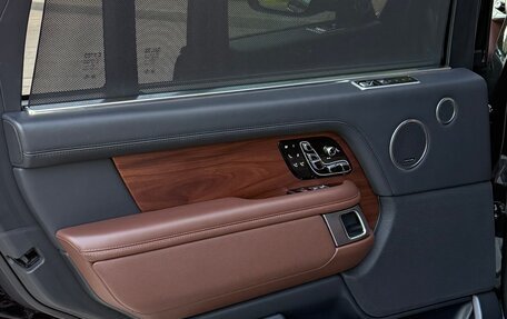 Land Rover Range Rover IV рестайлинг, 2022 год, 21 500 000 рублей, 10 фотография