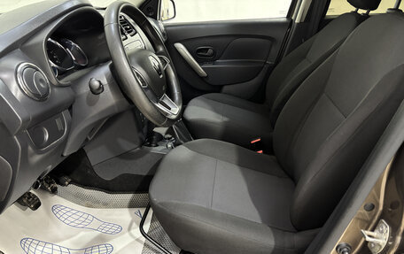 Renault Logan II, 2018 год, 810 000 рублей, 8 фотография