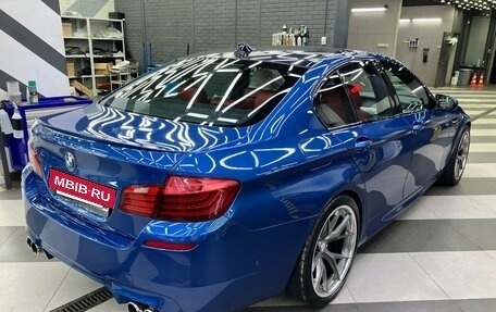 BMW M5, 2012 год, 3 800 000 рублей, 8 фотография