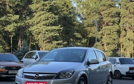 Opel Astra H, 2010 год, 650 000 рублей, 2 фотография