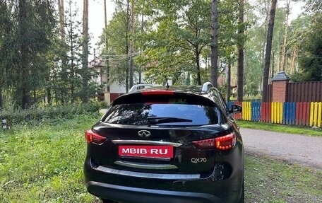 Infiniti QX70, 2014 год, 1 800 000 рублей, 5 фотография