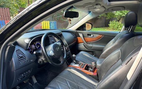 Infiniti QX70, 2014 год, 1 800 000 рублей, 8 фотография