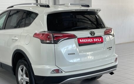 Toyota RAV4, 2017 год, 2 679 000 рублей, 7 фотография