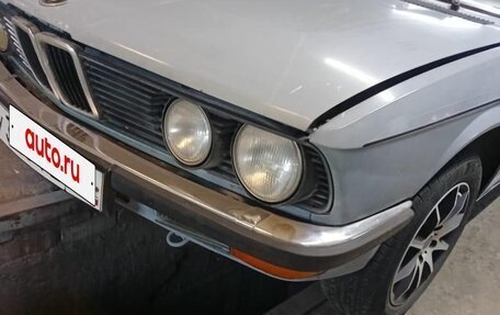 BMW 5 серия, 1982 год, 280 000 рублей, 4 фотография