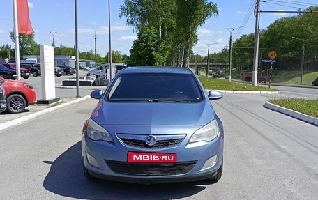 Opel Astra J, 2010 год, 490 000 рублей, 2 фотография