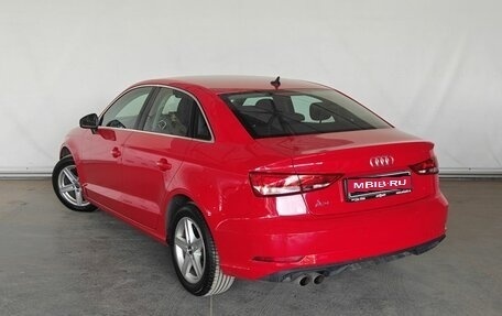 Audi A3, 2019 год, 2 155 000 рублей, 6 фотография