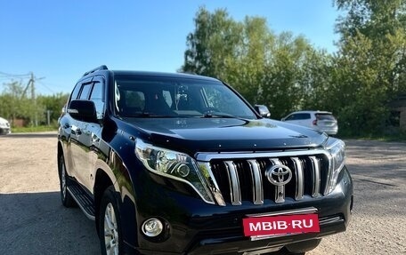 Toyota Land Cruiser Prado 150 рестайлинг 2, 2016 год, 4 500 000 рублей, 5 фотография