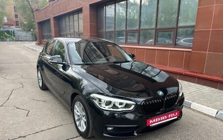 BMW 1 серия, 2017 год, 1 990 000 рублей, 3 фотография