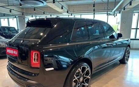 Rolls-Royce Cullinan, 2022 год, 31 990 000 рублей, 6 фотография