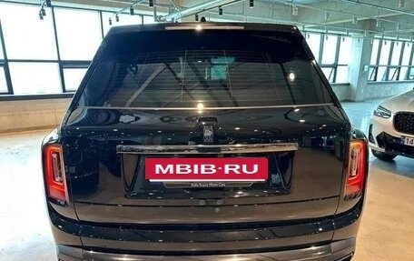 Rolls-Royce Cullinan, 2022 год, 31 990 000 рублей, 5 фотография