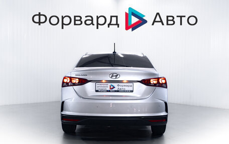 Hyundai Solaris II рестайлинг, 2021 год, 1 690 000 рублей, 6 фотография