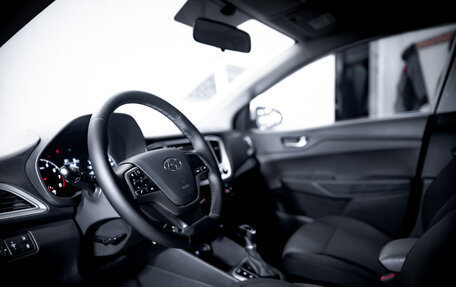 Hyundai Solaris II рестайлинг, 2021 год, 1 690 000 рублей, 12 фотография