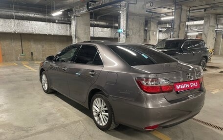 Toyota Camry, 2015 год, 2 150 000 рублей, 3 фотография