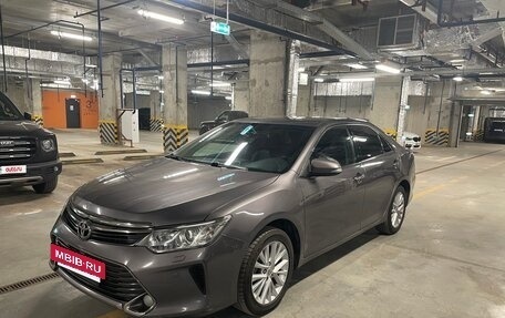 Toyota Camry, 2015 год, 2 150 000 рублей, 2 фотография