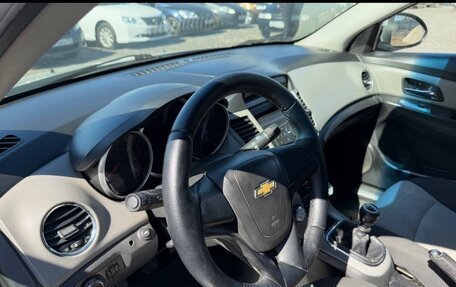 Chevrolet Cruze II, 2012 год, 630 000 рублей, 7 фотография