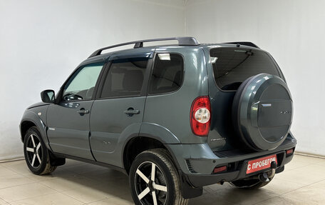 Chevrolet Niva I рестайлинг, 2015 год, 590 000 рублей, 6 фотография