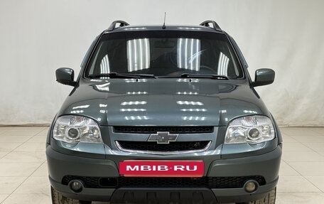 Chevrolet Niva I рестайлинг, 2015 год, 590 000 рублей, 2 фотография